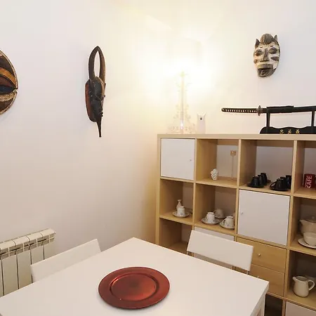 Gemelli Terrace Apartment *
