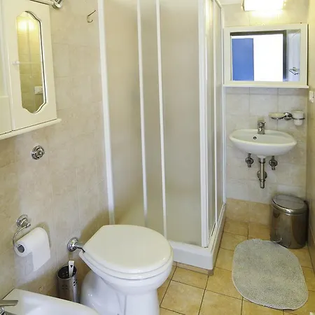 Gemelli Terrace Apartment *